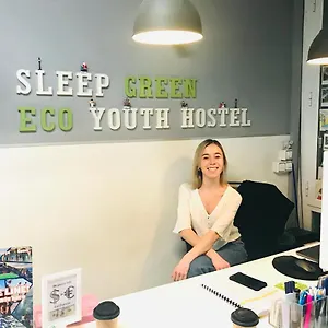 Auberge de jeunesse Sleep - Certified Eco Youth 